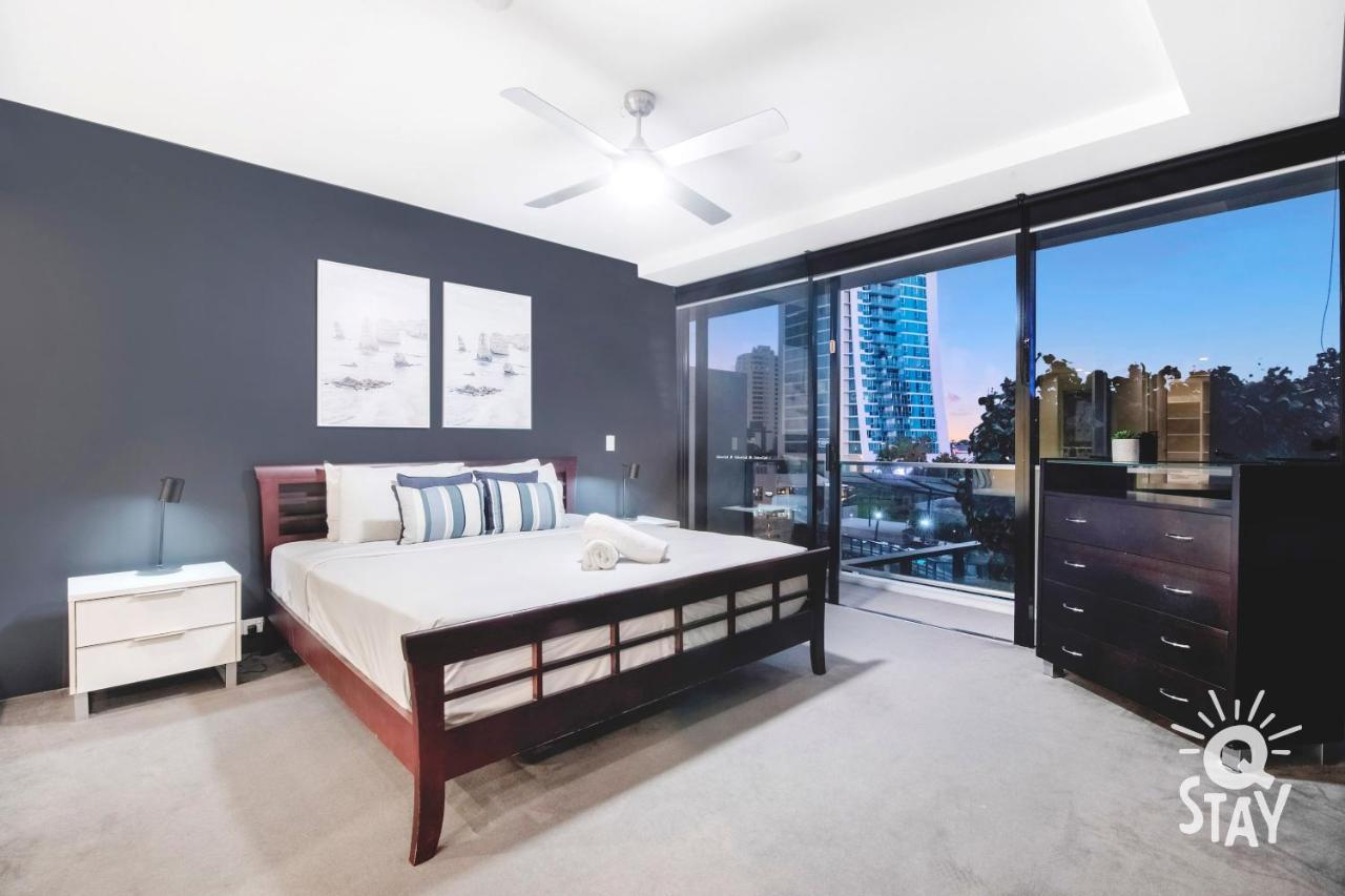 Kids Stay Free In Hinterland View 1 Bedroom Spa Apartment At Circle On Cavill - Q Stay โกลด์โคสต์ ภายนอก รูปภาพ